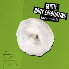 Kiehl's Rare Earth Deep Pore: mousse douce qui exfolie légèrement.