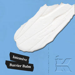 Kiehl's Ultra Facial Barrier Cream – application visage par massage pour peau souple.