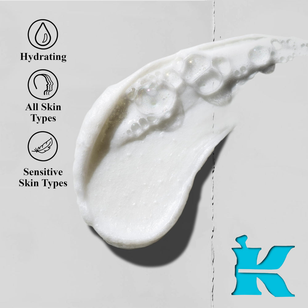 Kiehl's Ultra Facial Barrier-Hydrating Cleanser – texture crème en mousse qui apporte douceur.