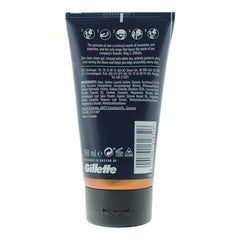 Application du gel de rasage transparent King C. Gillette pour précision sans mousse.