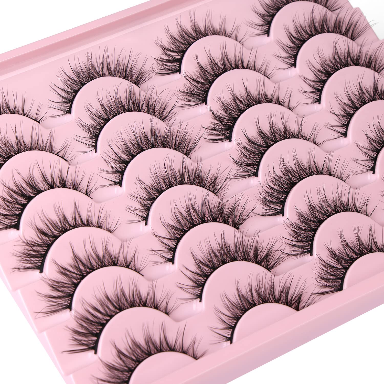 Kiromiro cils croisés 3D, volume naturel et élégant.