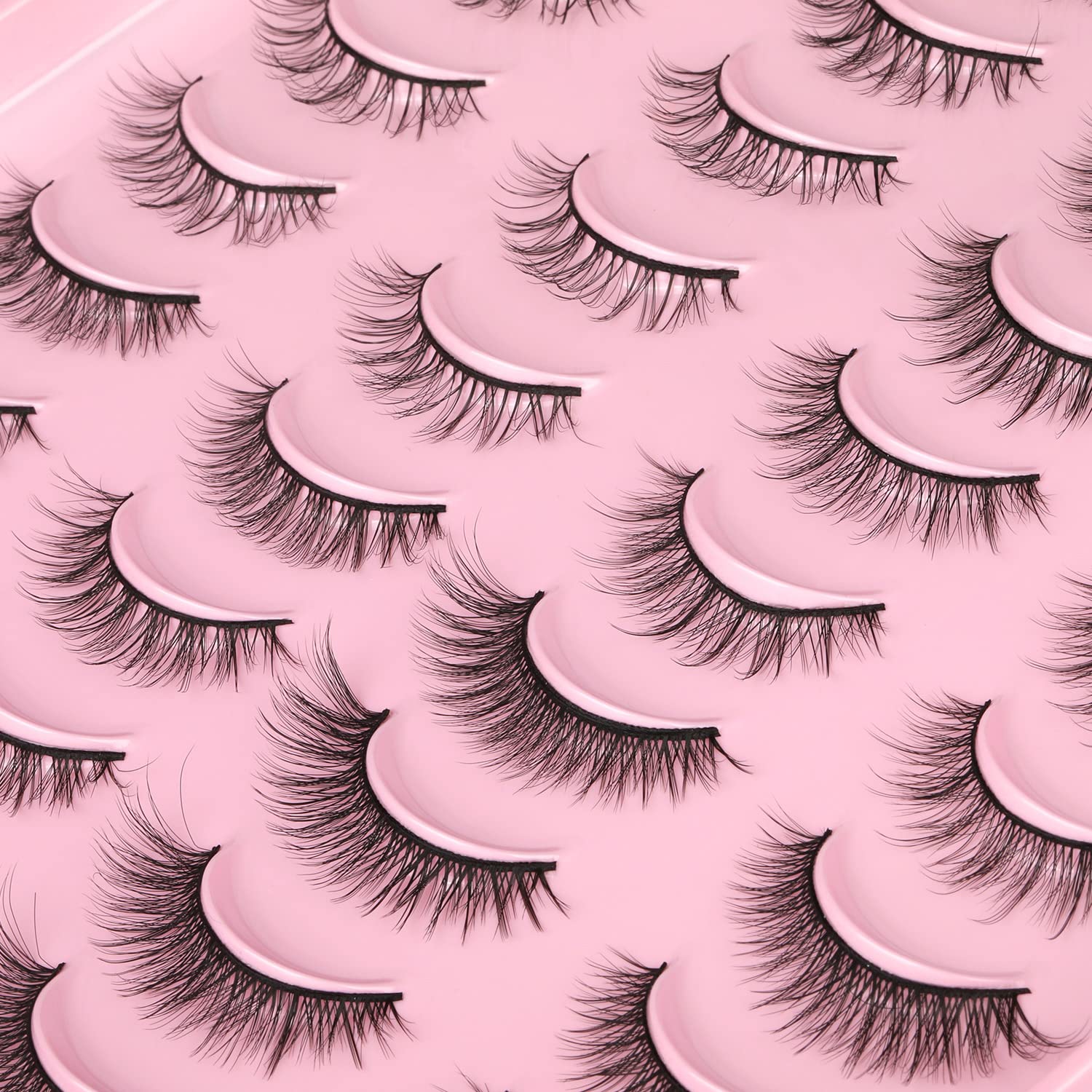 Kiromiro mink-faux fiber closeup highlights seamless blend and lightweight comfort