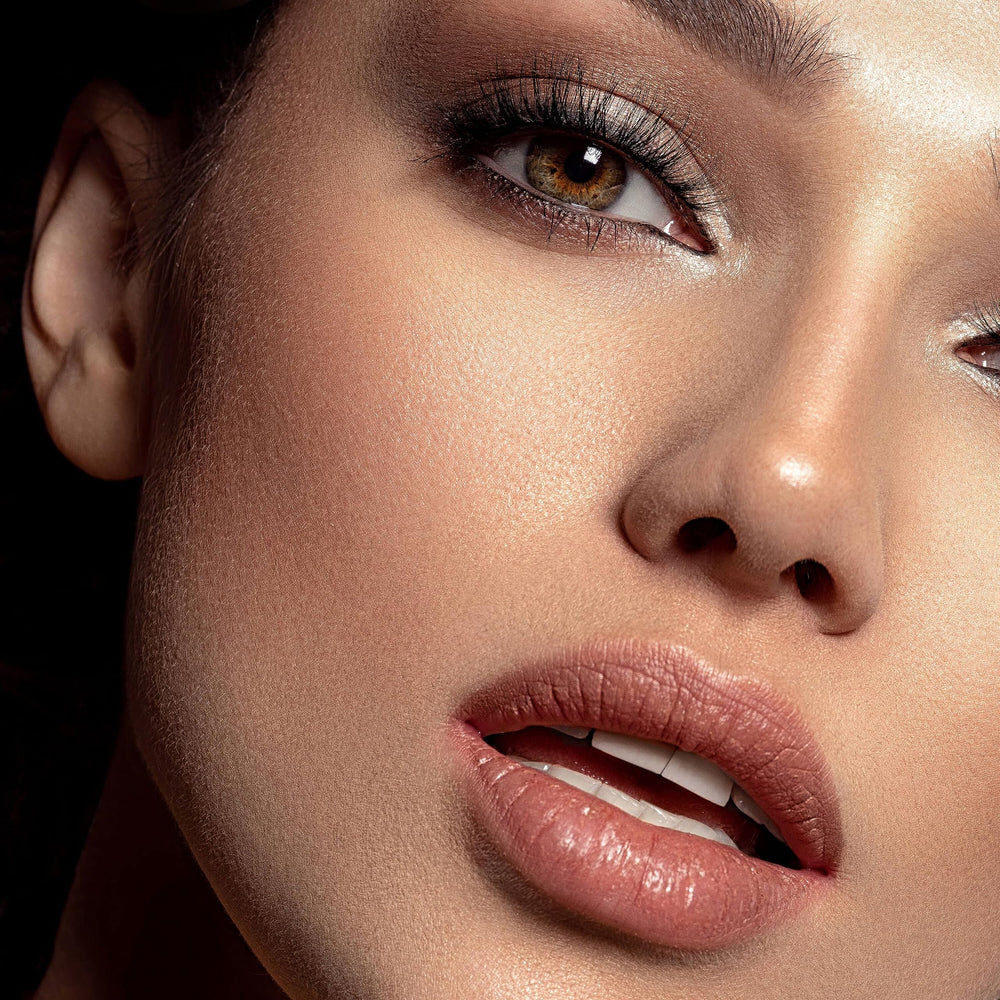 Cils vegan Kiss Muse 14mm, cruelty-free pour maquillage éthique.