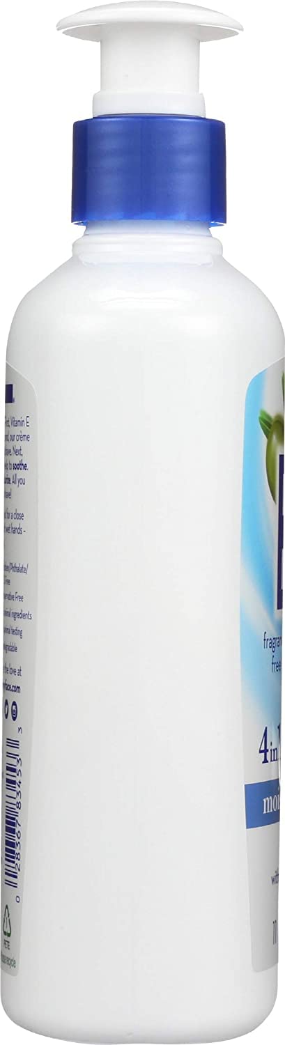 Kiss My Face Moisture Shave pompe 4-en-1 simplifie le rituel.