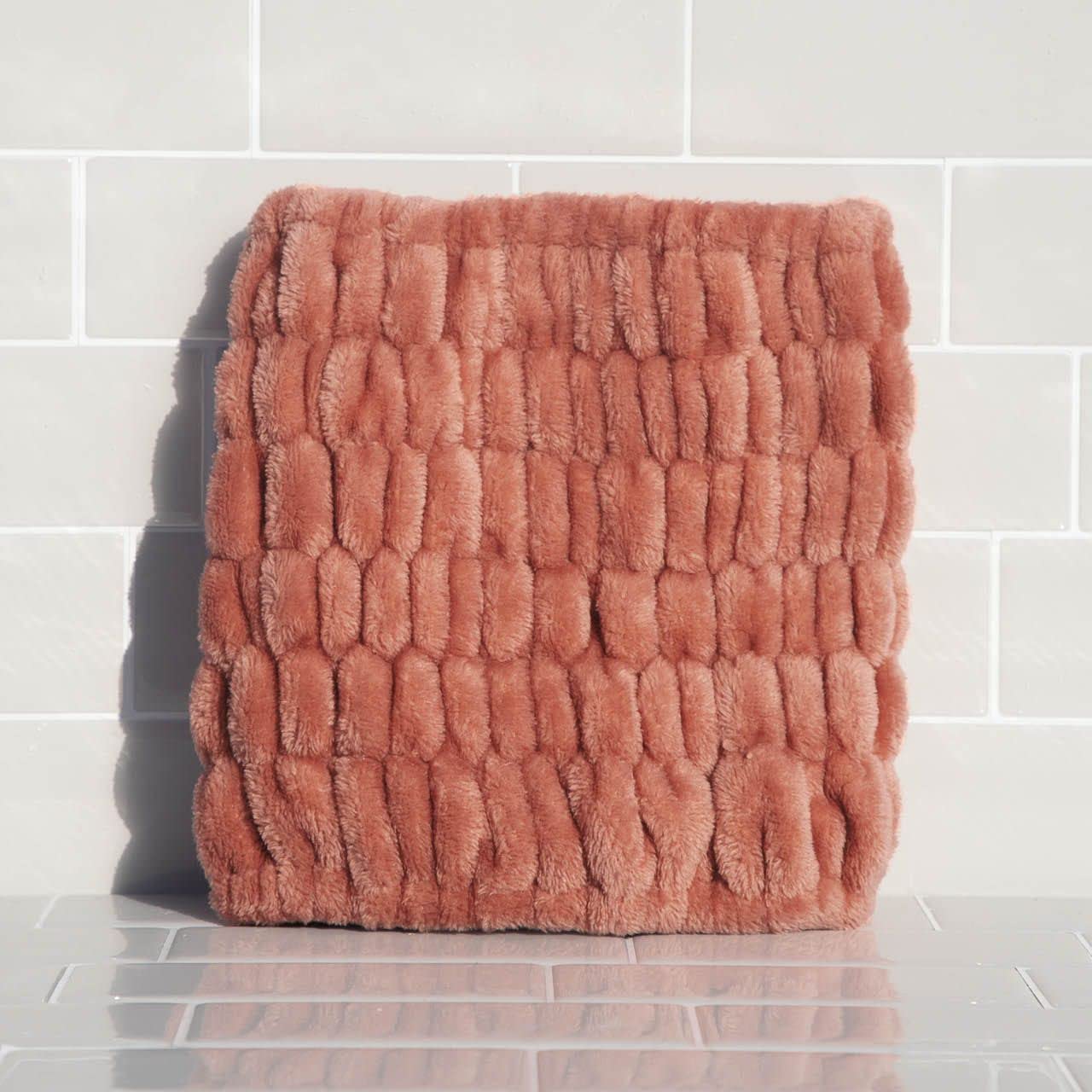 Bandeau cadeau beauté Kitsch, idée cadeau pratique pour routines quotidiennes.