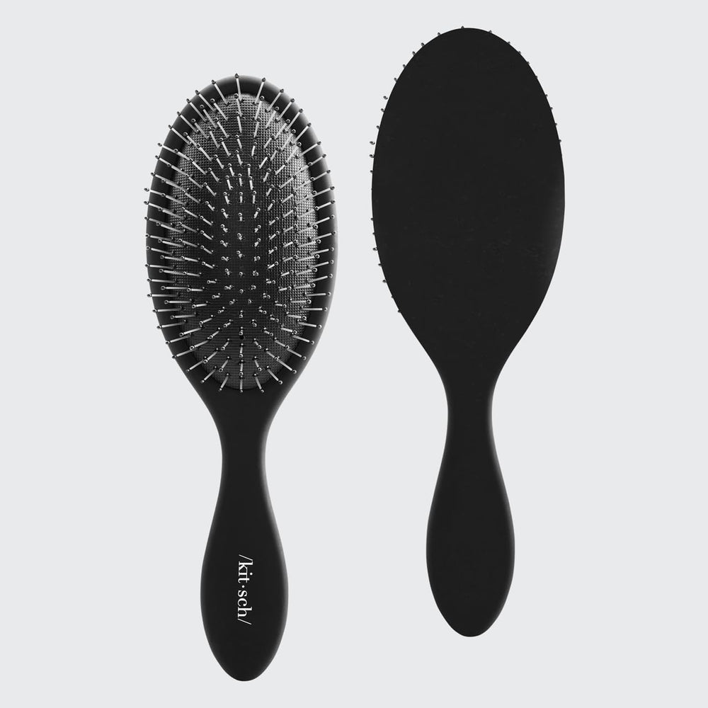 Brosse Kitsch démêlage rapide sans tiraillements lors du coiffage.