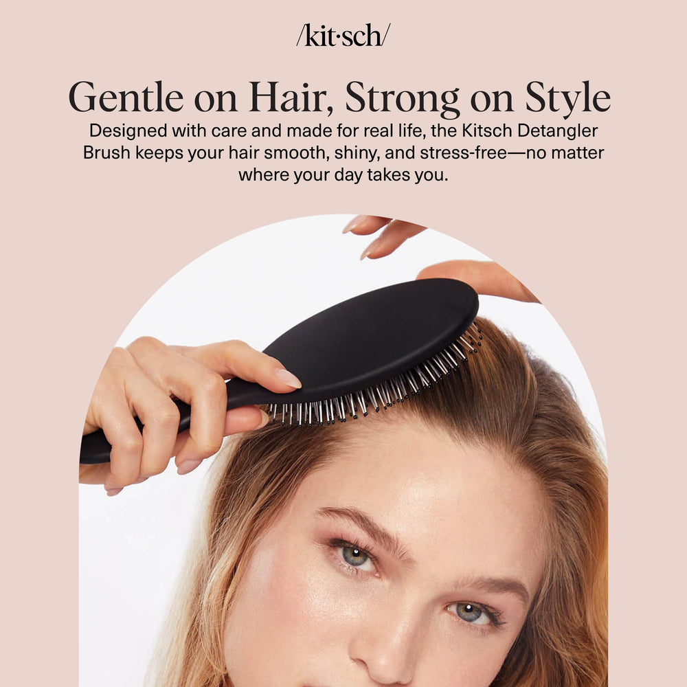 Brosse Kitsch design ergonomique pour une prise en main confortable.