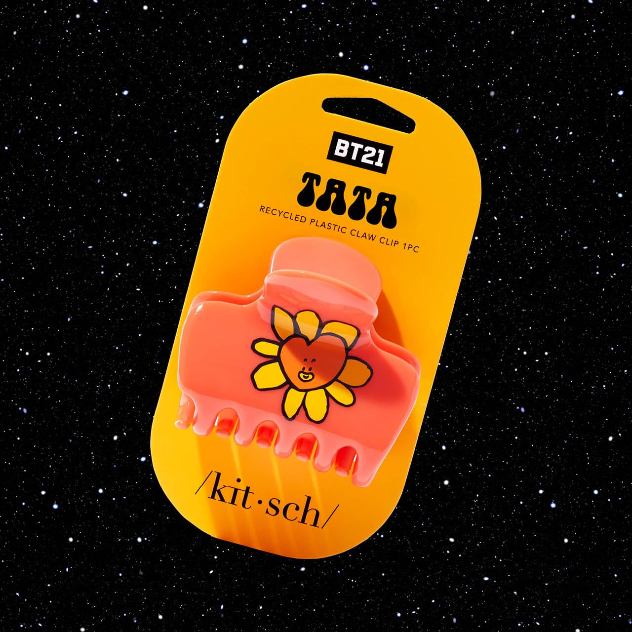 Clip Kitsch BT21 aux couleurs vives, accessoire tendance pour look casual.