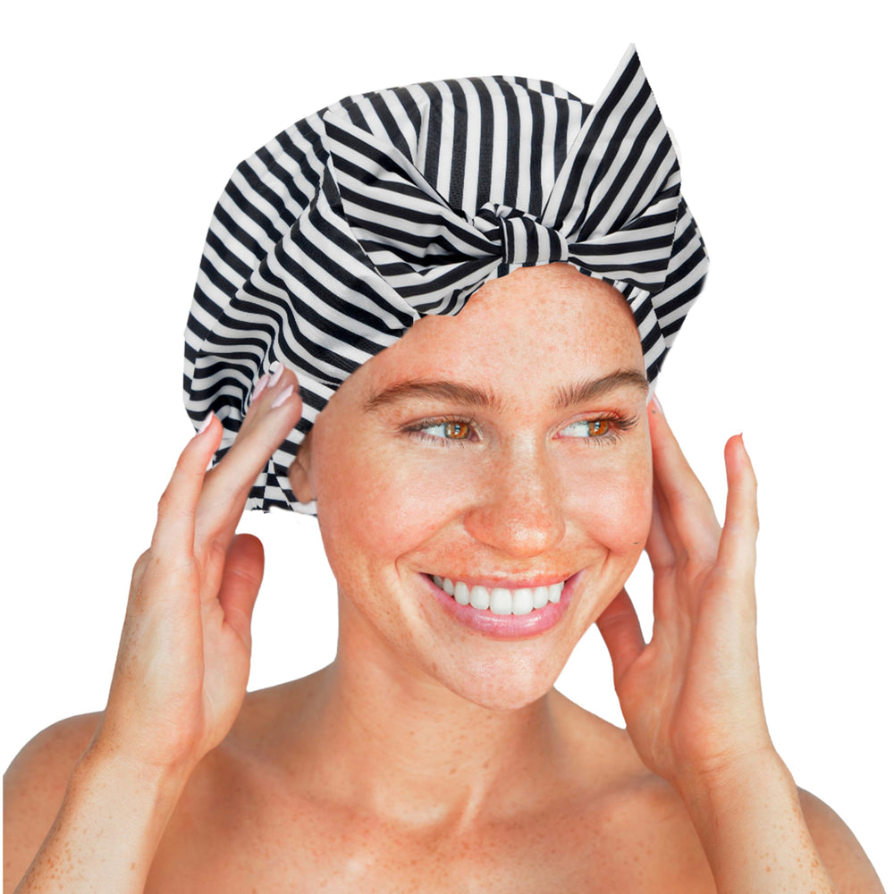 Capuchon Kitsch design chic, look moderne sous la douche.