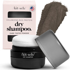 Kitsch poudre sèche cheveux avec pouf intégré pour retouche rapide et propre.