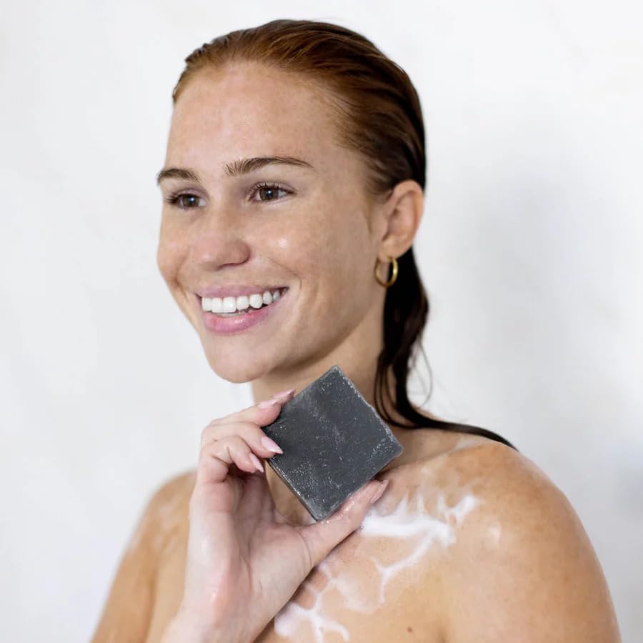 Kitsch Savon Charbon Barre Douche – peau fraîche après chaque utilisation.