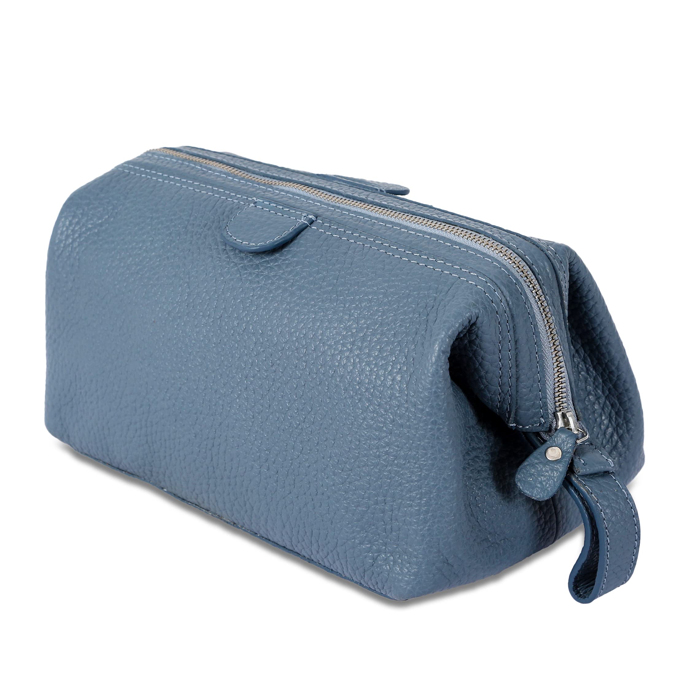 KomalC sac de toilette en cuir buffle premium, élégant et robuste pour voyager avec l'essentiel.
