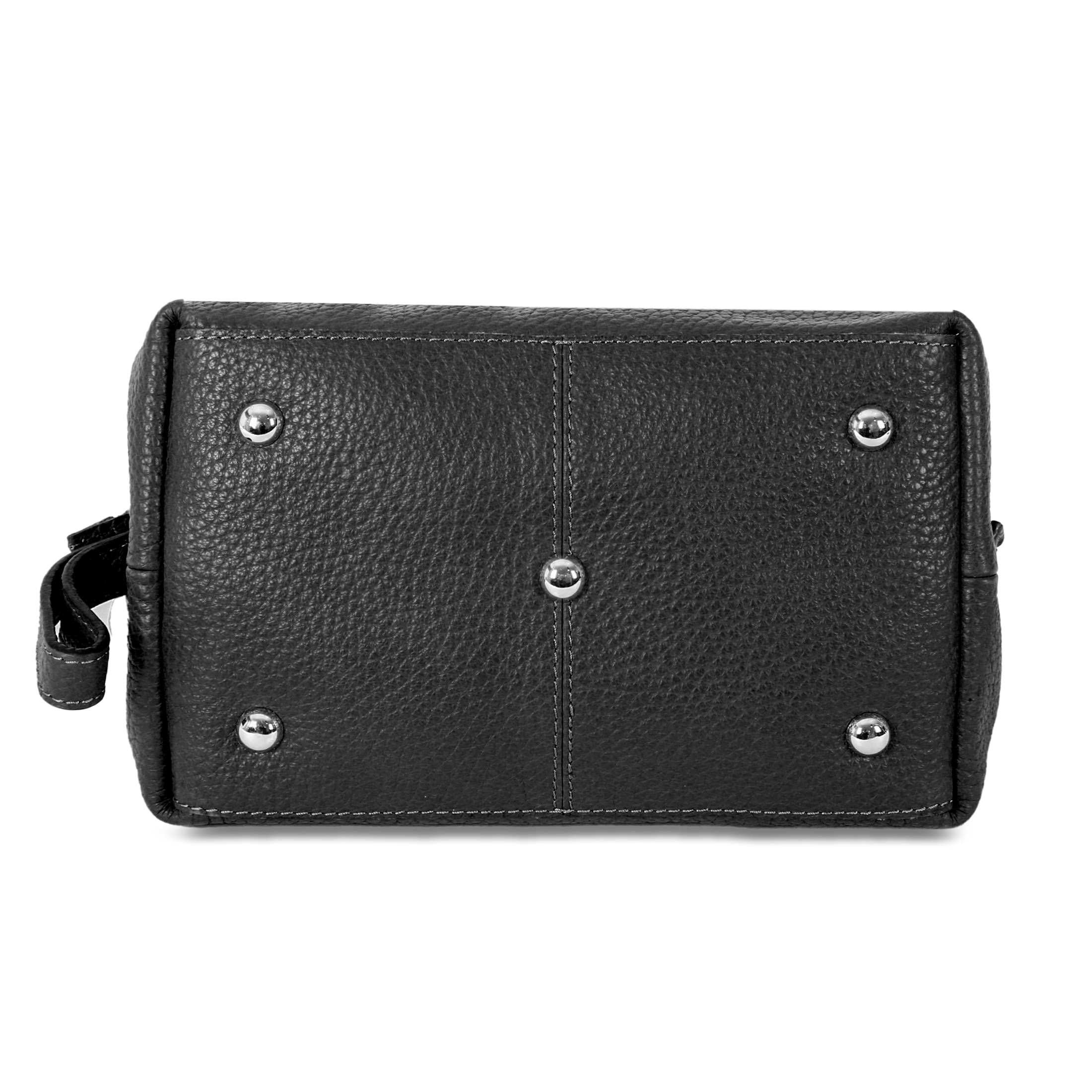 Trousse compacte et généreuse à la fois pour le bagage et le sac.