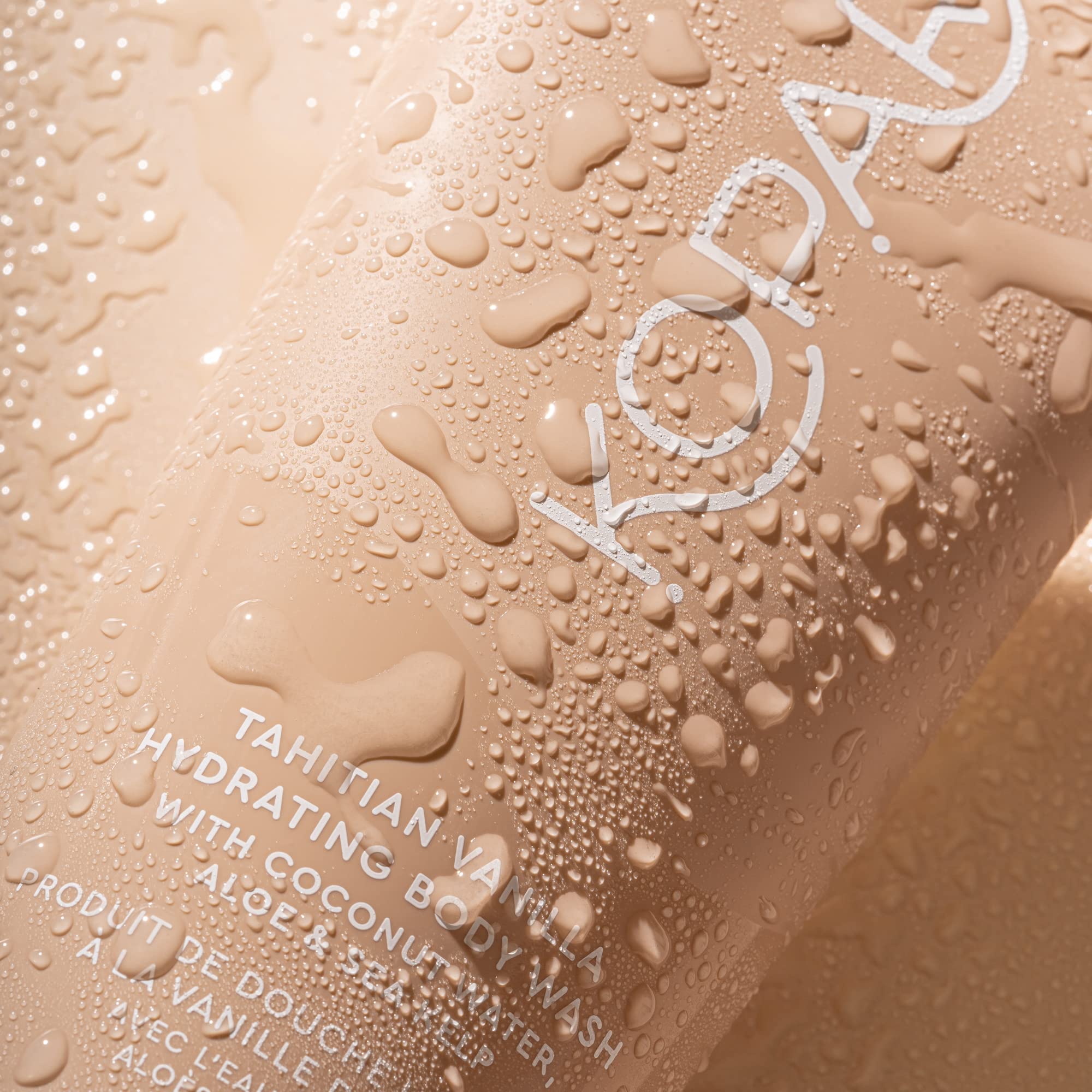 Kopari - texture mousse légère et agréable pour une douche facile.