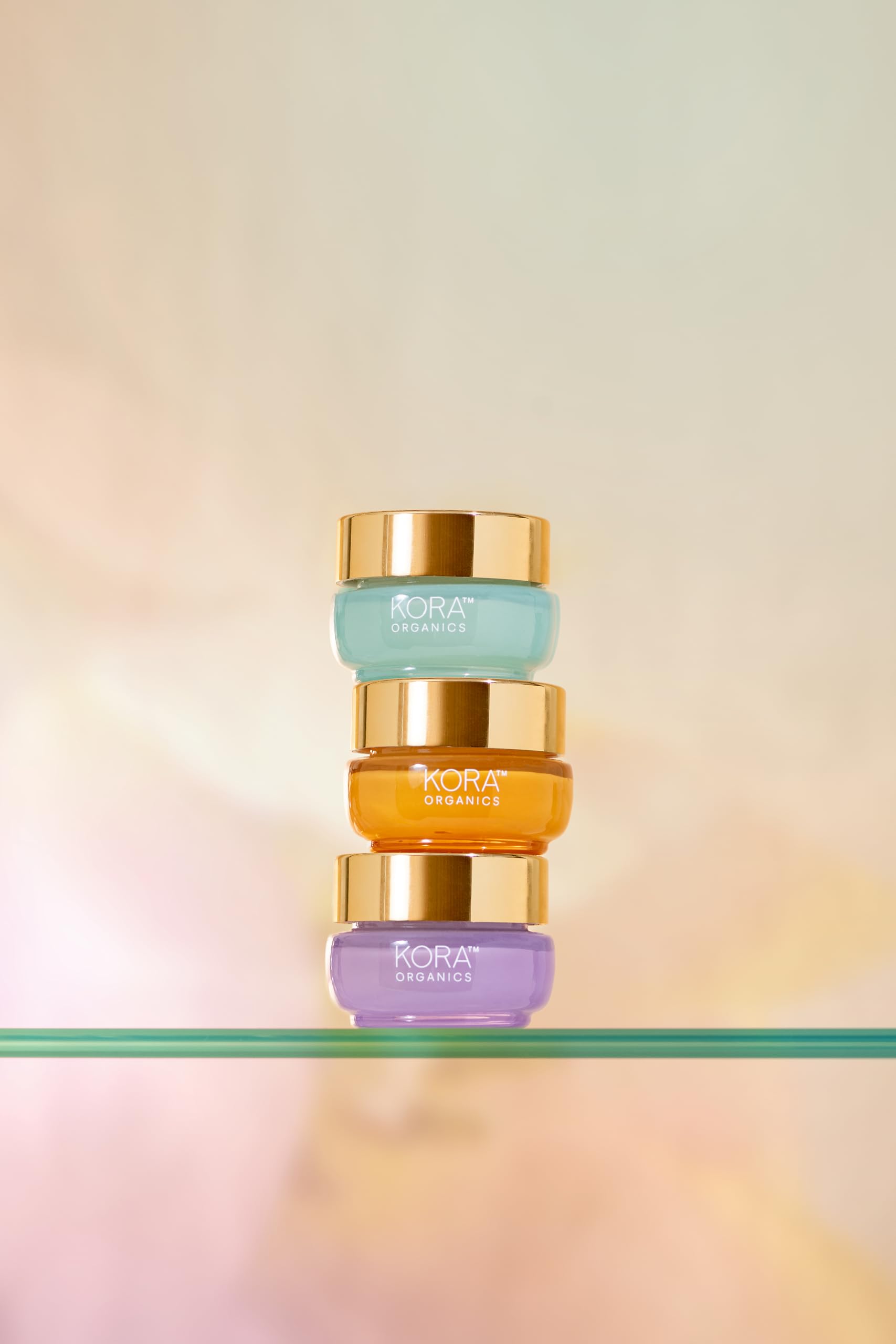 KORA Organics hydratant éclat curcuma, usage quotidien facile et rapide.