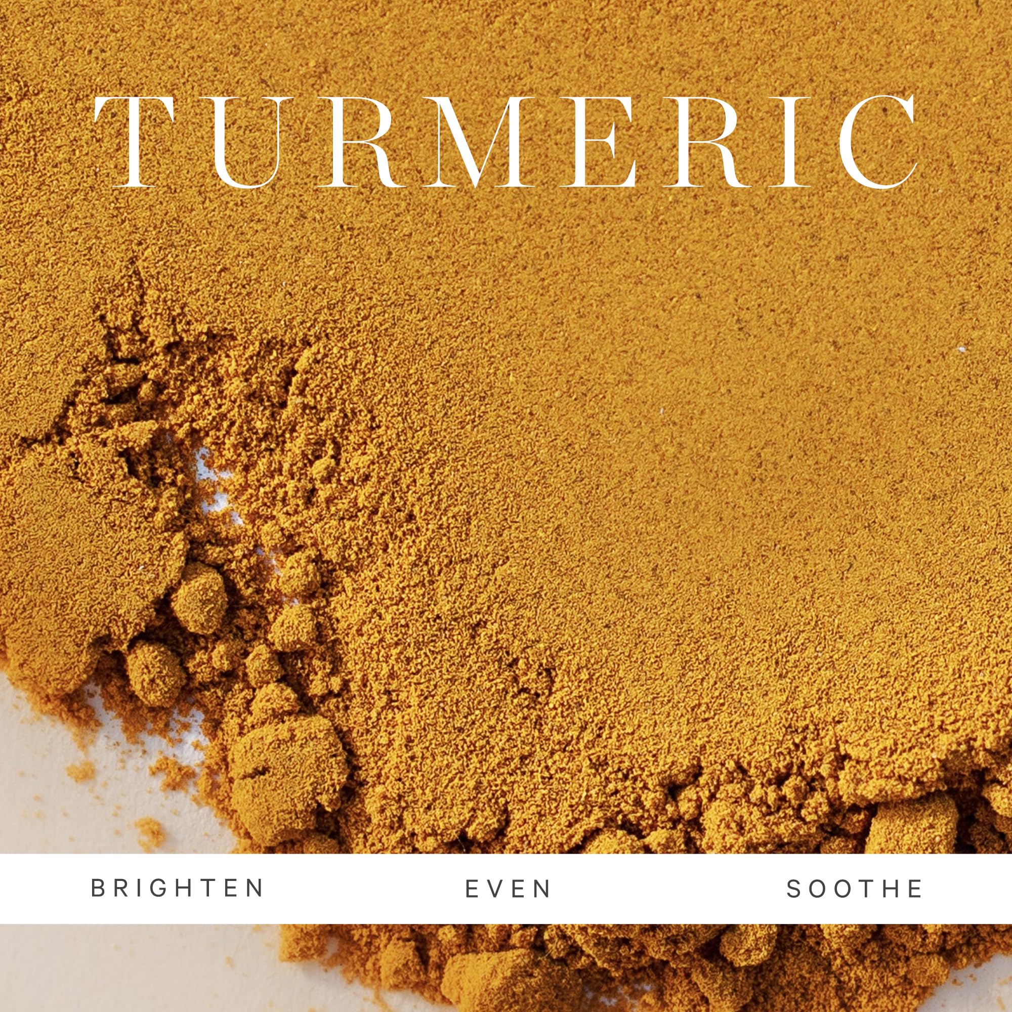 KORA Organics Turmeric, application sur peau humide pour un gommage efficace et rafraîchissant.