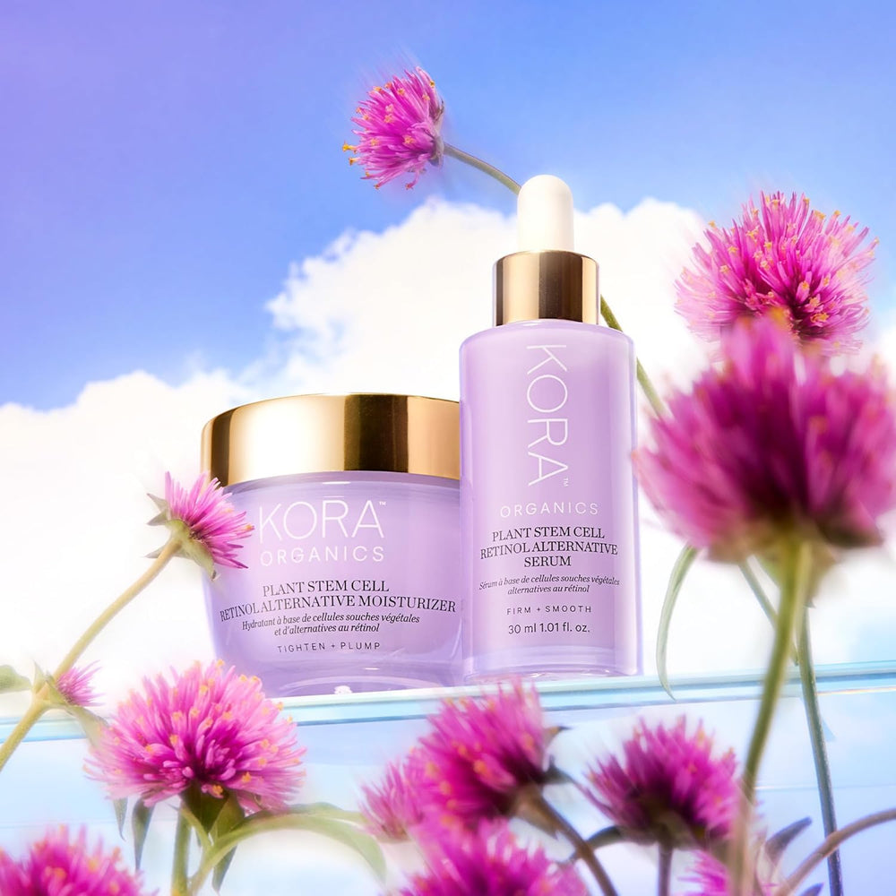 Peau lumineuse grâce à KORA Organics et utilisation quotidienne.
