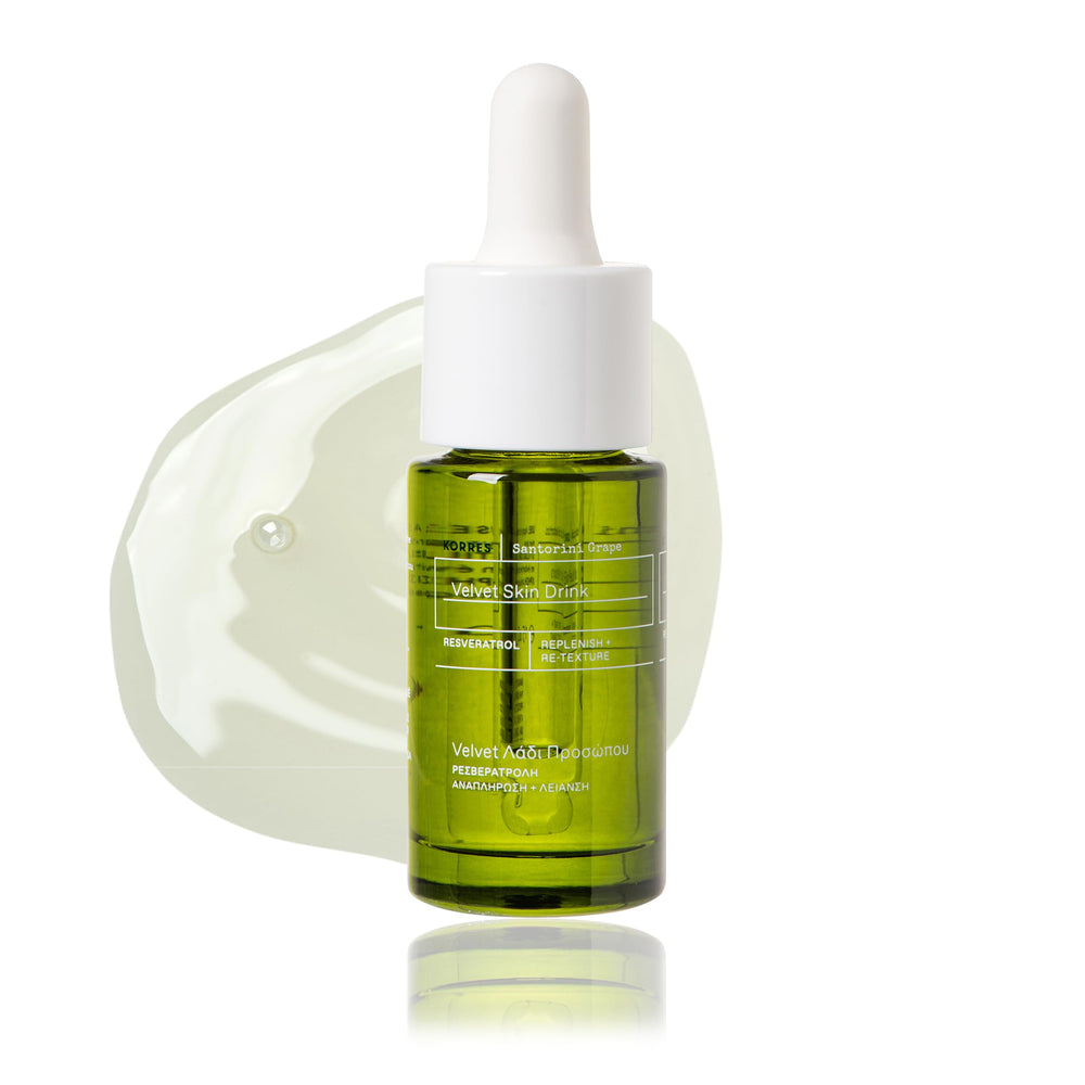 KORRES Santorini Grape Velvet Skin Drink — bouteille élégante prête à hydrater et lisser la peau