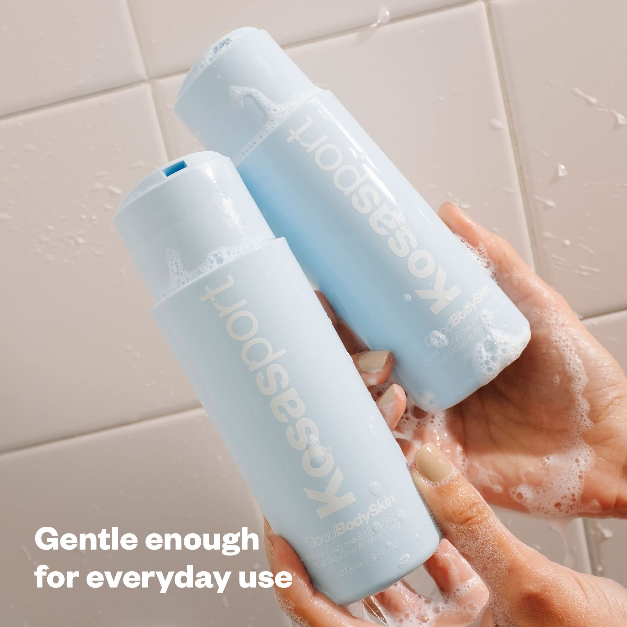 Kosas Kosasport Good Body Skin Wash, emballage élégant, routine soin simplifiée.