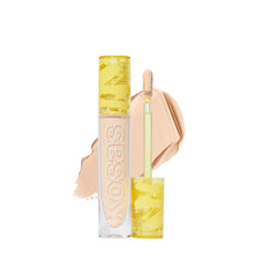 Kosas Revealer Concealer : application en tube pour un fini naturel et précis.