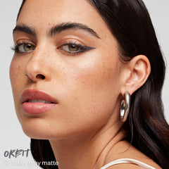 Kosas Soulgazer Gel Eyeliner Orbit glisse facilement pour un trait net