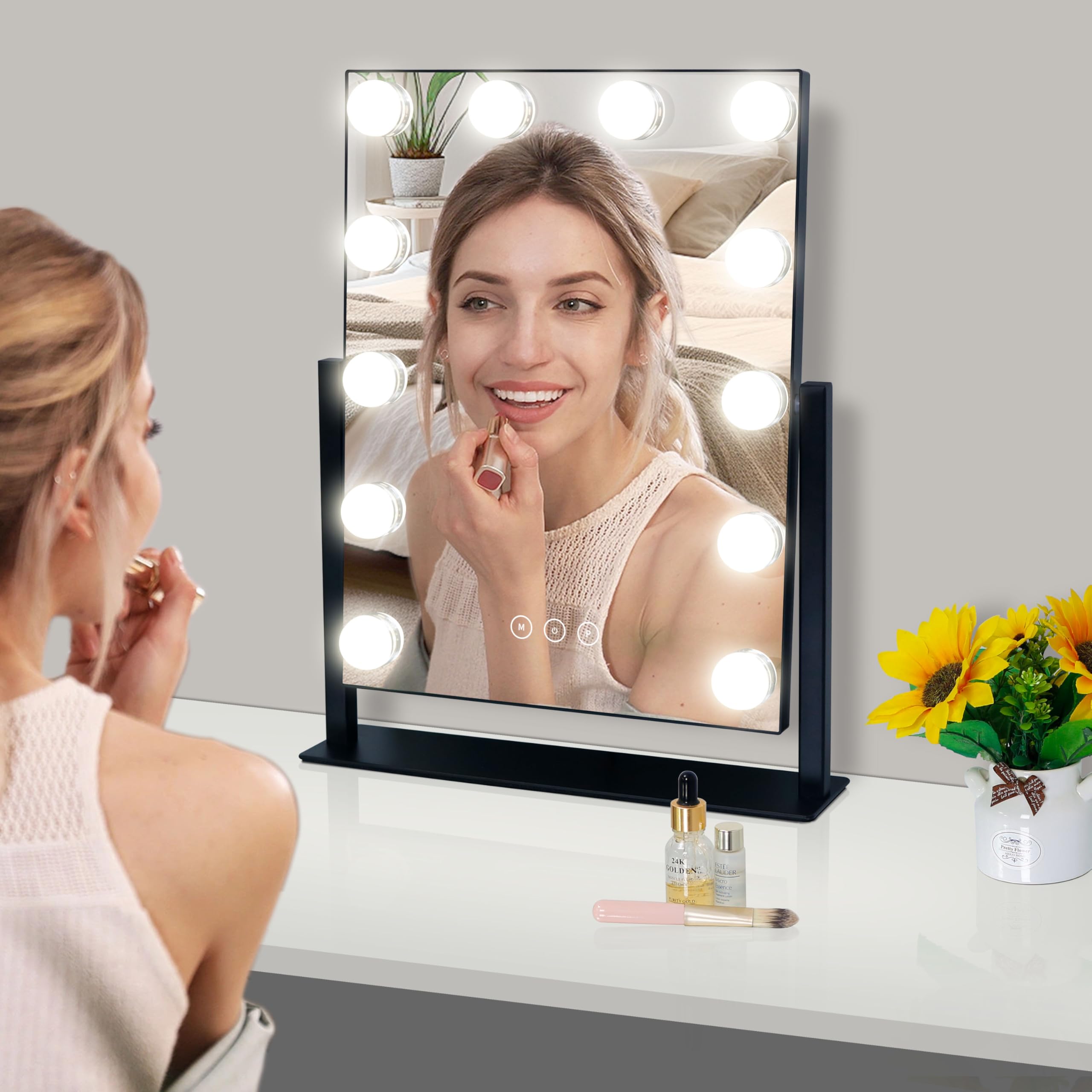 Kotdning miroir commande tactile et mémoire, réglages favoris à portée de main.