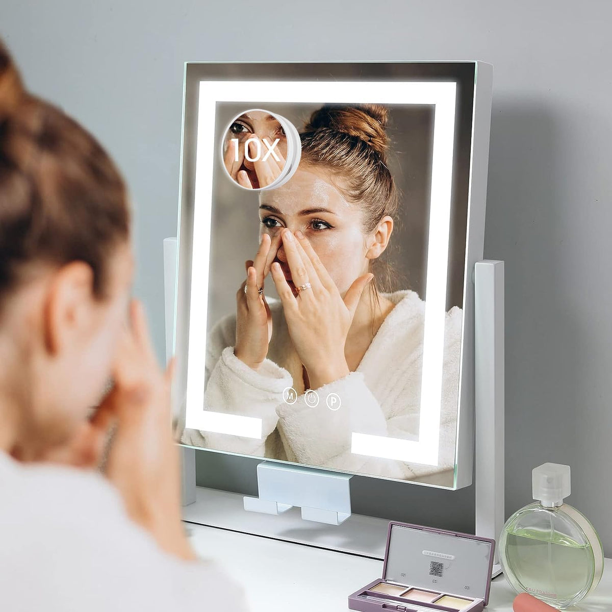 Miroir Kottova Vanity avec lumière tri-couleurs pour un rendu maquillage fidèle.