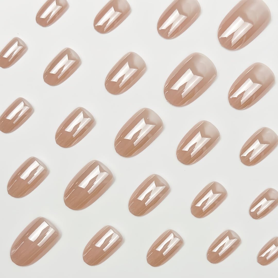 KQueenest ongles chrome nude, fini naturel et élégant au quotidien.