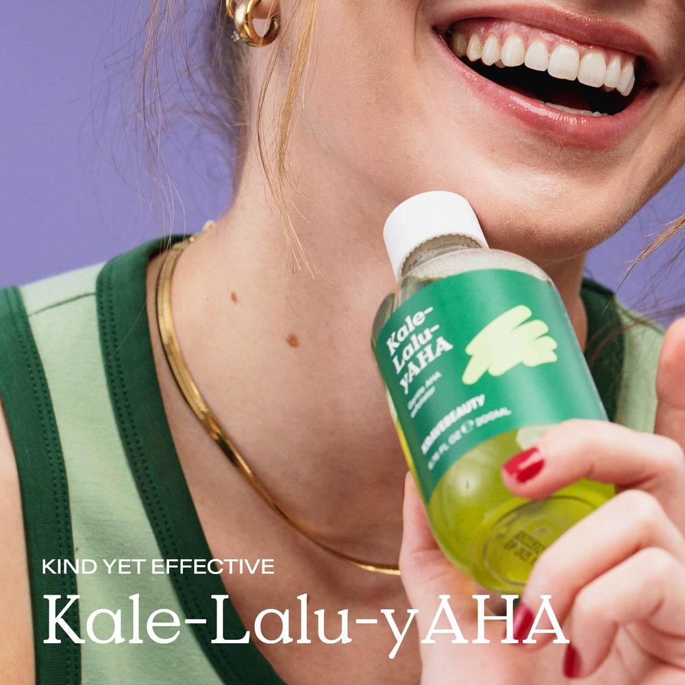 Kale-Lalu-yAHA nettoie les pores en profondeur pour un teint pur.