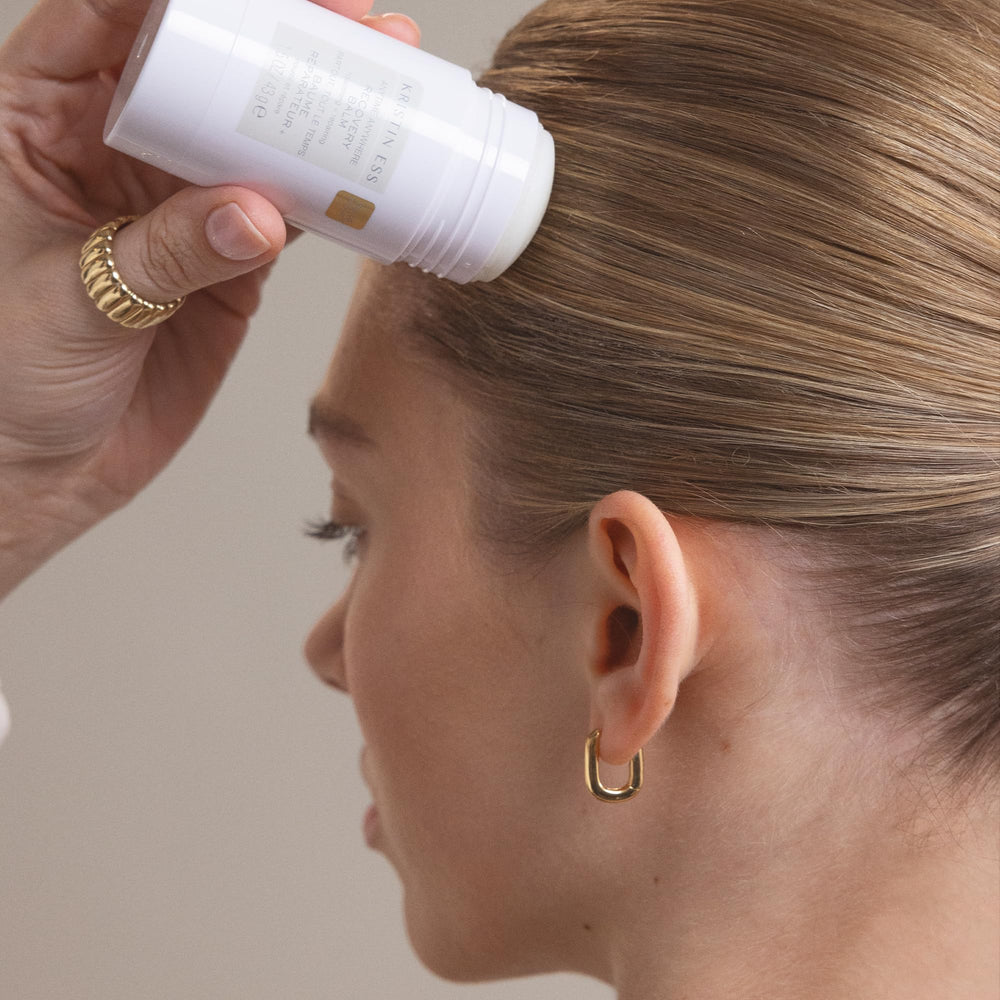 Kristin Ess baume recovery brillance douce: éclat et souplesse