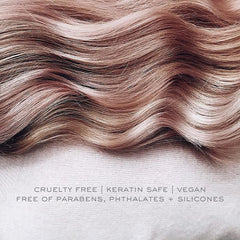 Kristin Ess Rose Gold, teinte subtile sur cheveux mouillés