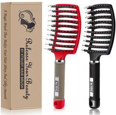 Brosse démêlante KTKUDY avec poils de sanglier démêlant en douceur les cheveux.