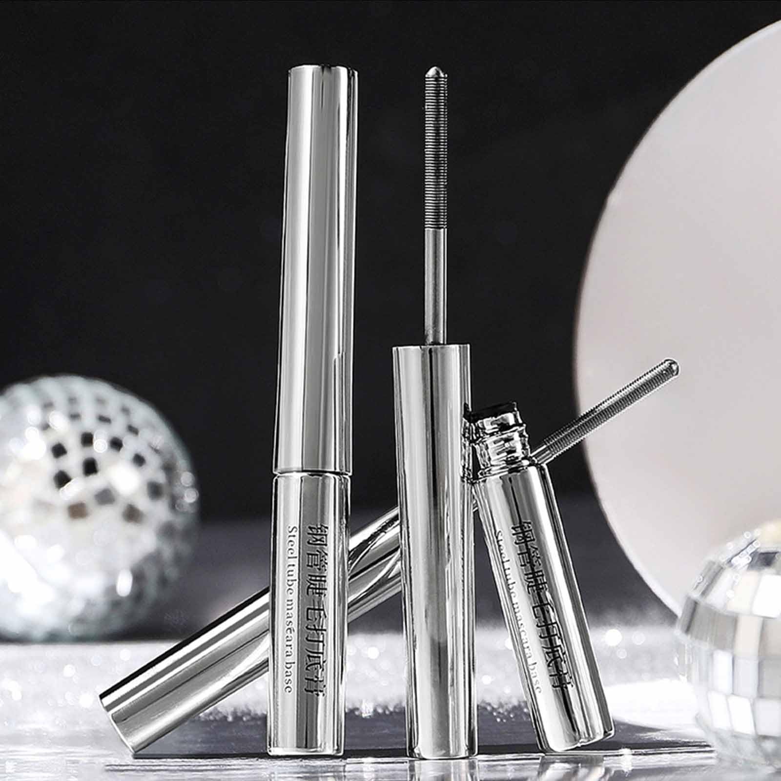 KTouler-primer-cils-finition-naturelle donne un résultat naturel avec le mascara.