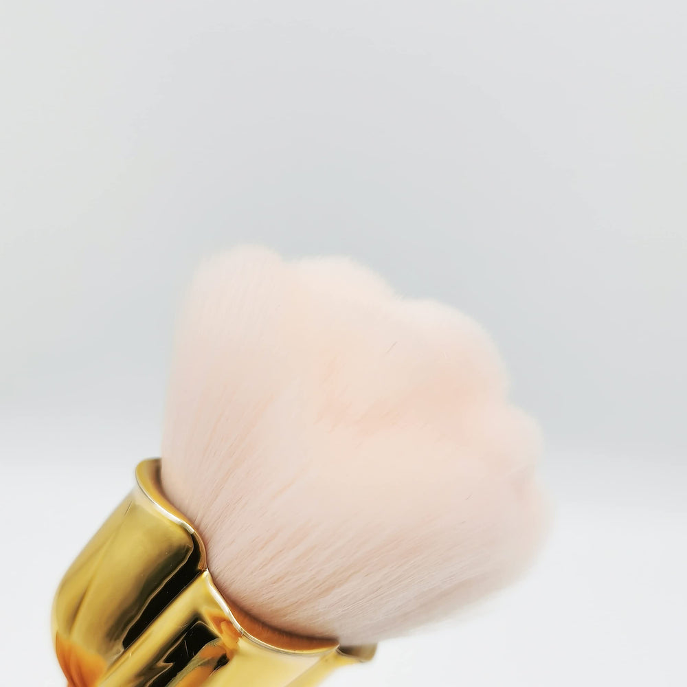 Brosse KuAoyoja compacte rose, parfaite pour retouches maquillage et art ongulaire.