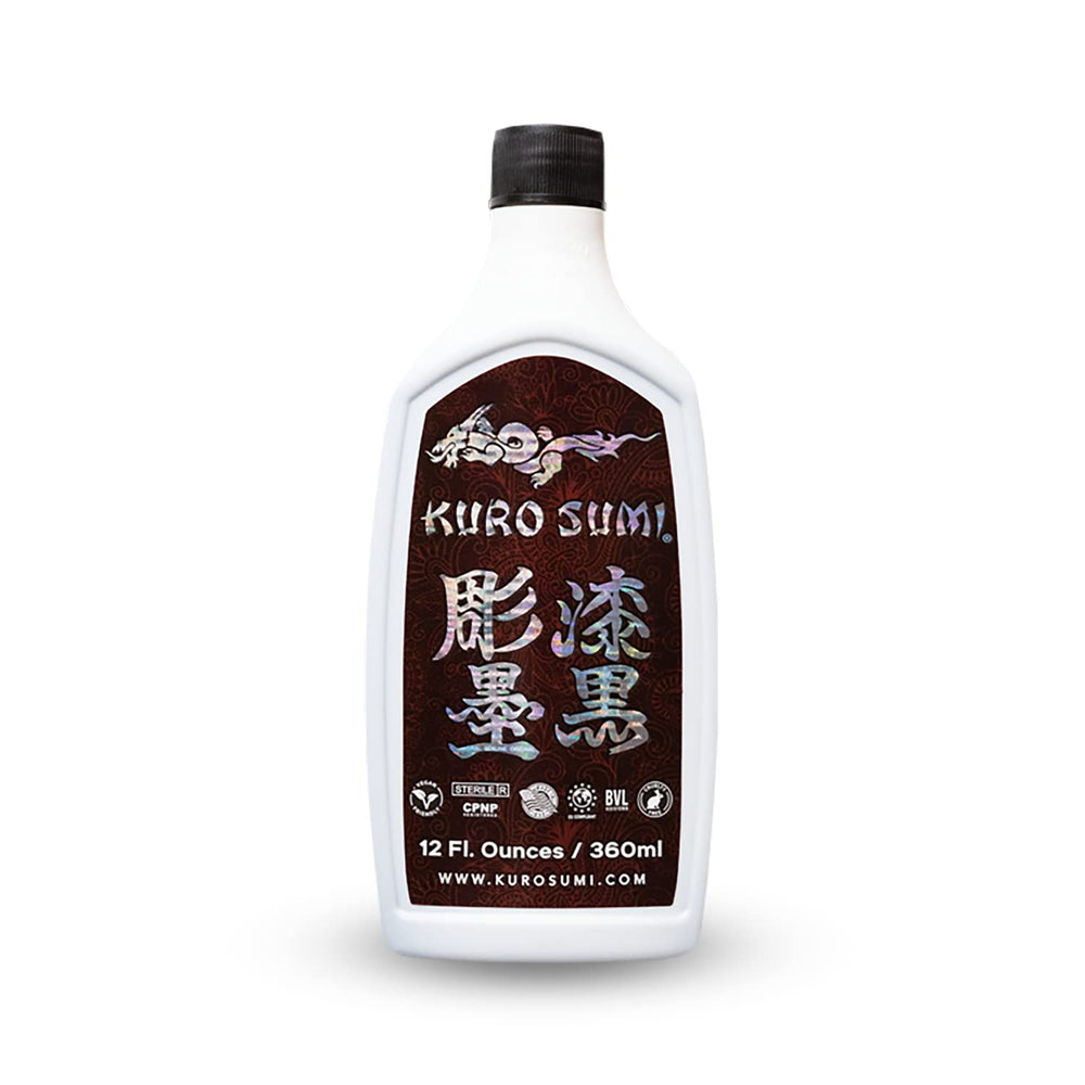 Kuro Sumi encre de contour noir, fluide et rapide pour les contours.
