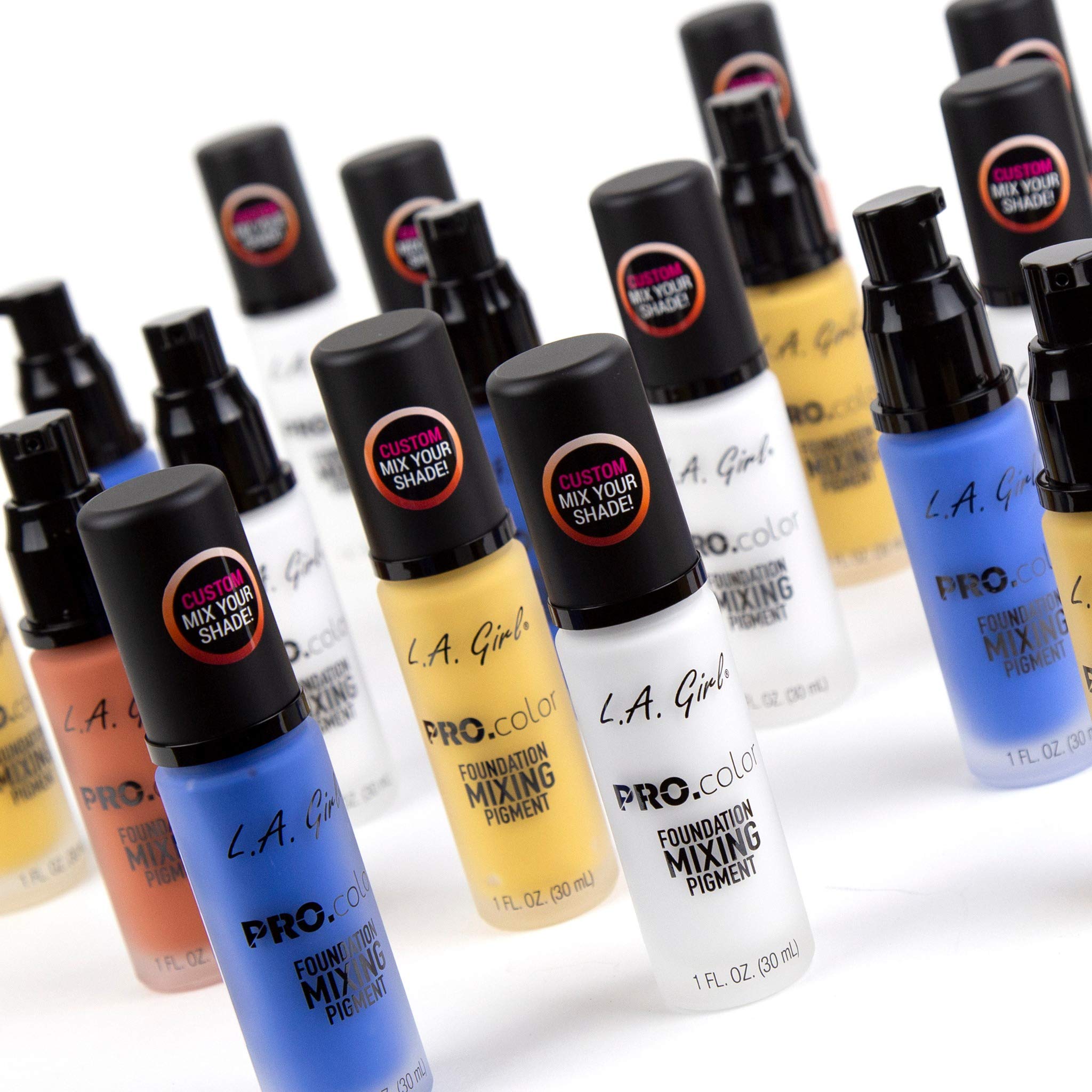 L.A. Girl PRO.matte démonstration de teinte mate durable.