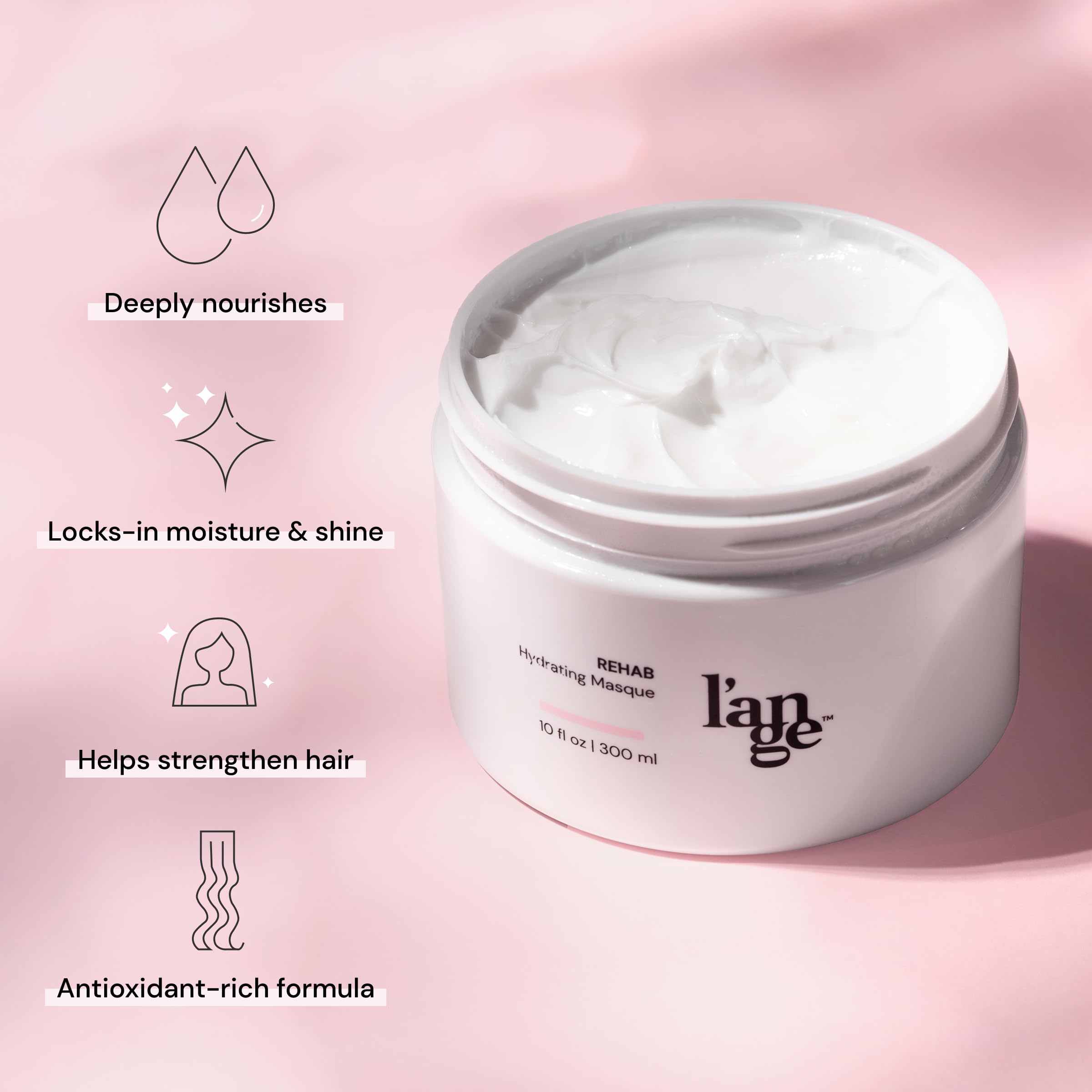 Cheveux lisses et brillants après l'application du masque L'ANGE HAIR.