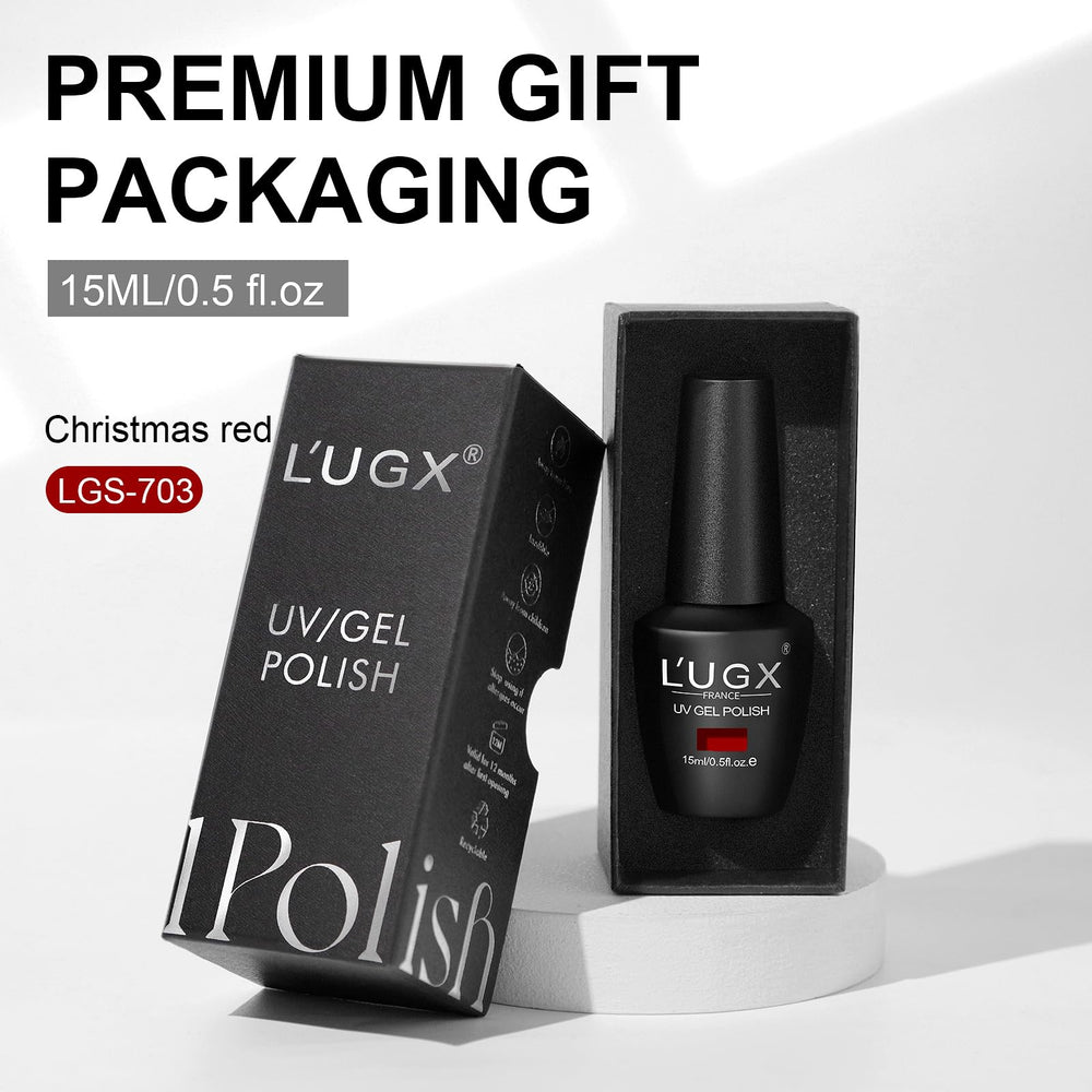 Application fluide du gel rouge L'UGX sans traces sur l'ongle.