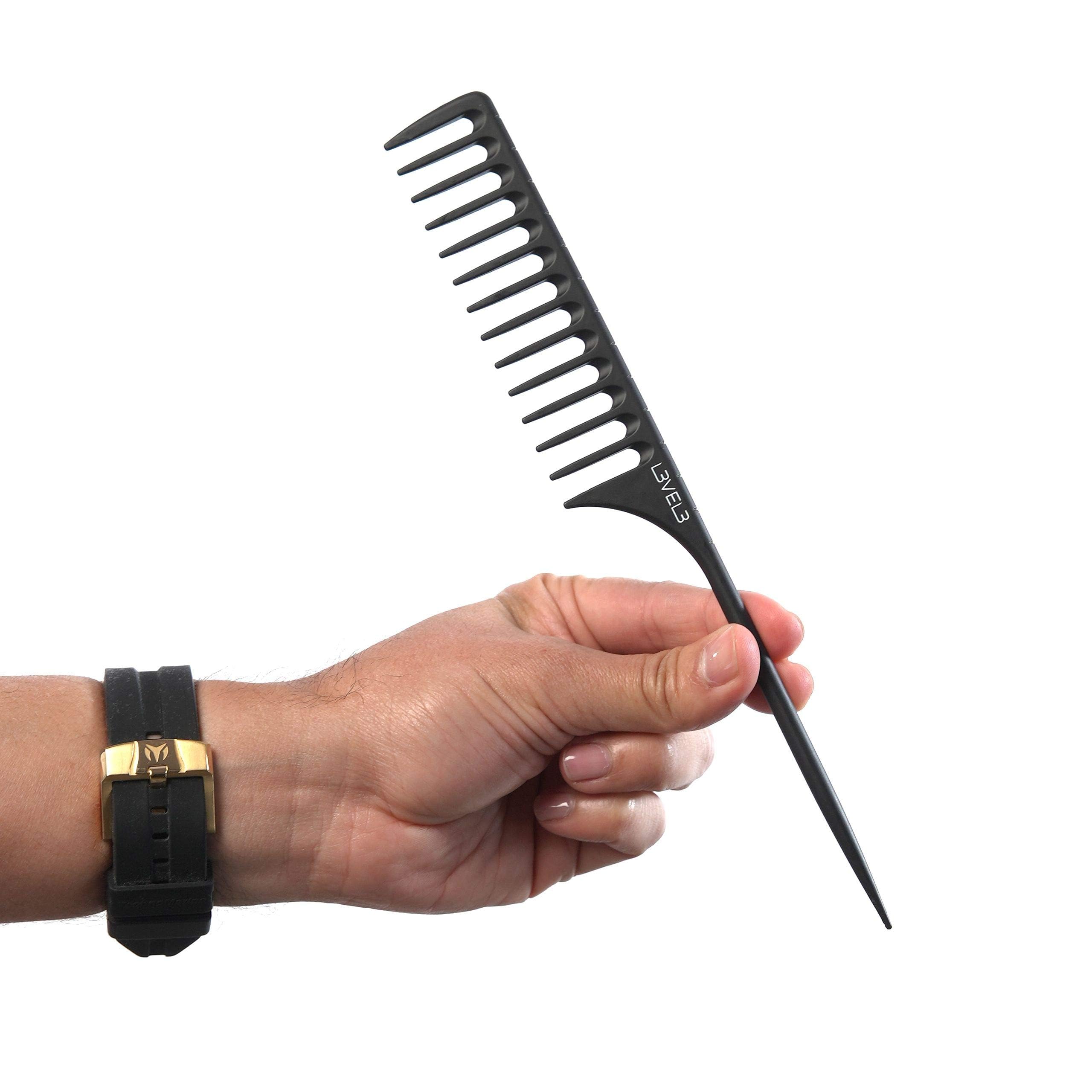 L3 Carbon Peigne detaillage cheveux: précision pour fades et lignes nettes.