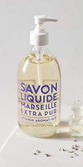 Huile d'amande douce ajoutée par La Compagnie de Provence, soin délicat pour les mains.