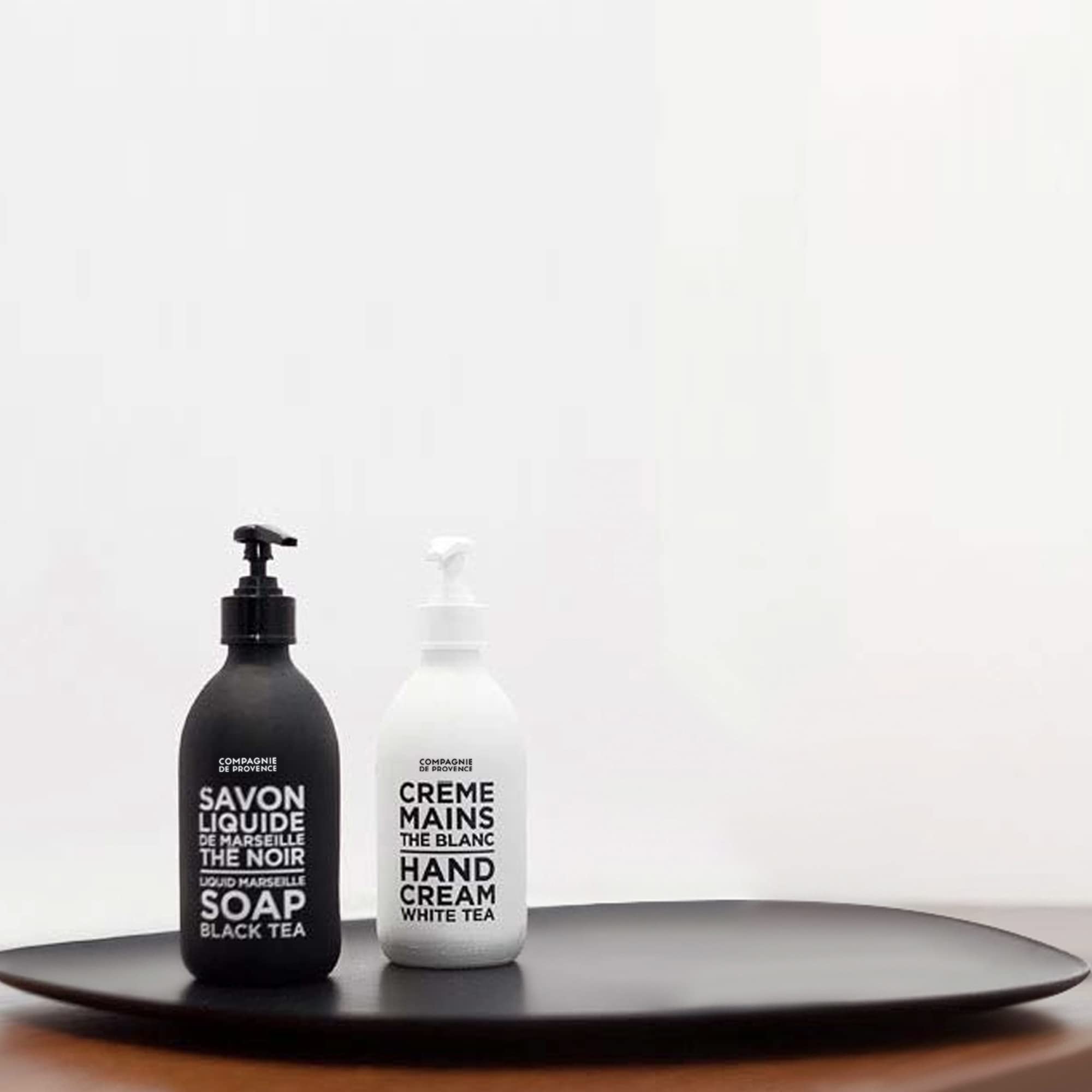 La Compagnie de Provence Adapté à tous types de peau grâce au pH équilibré.