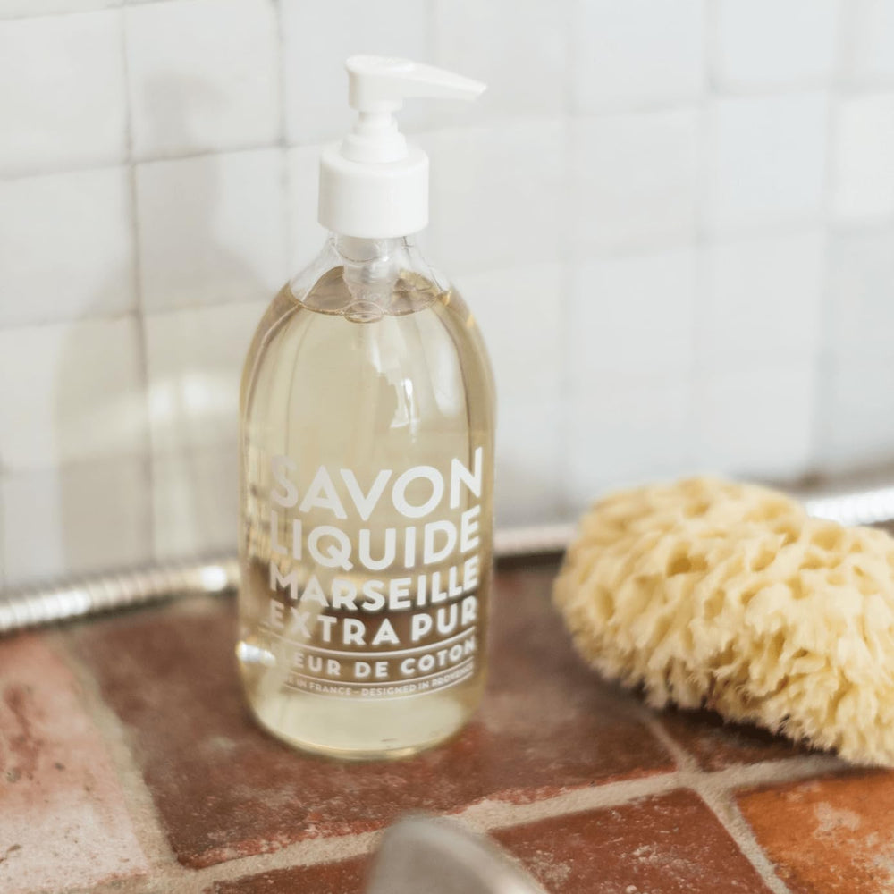 Emballage élégant et raffiné, parfait pour salle de bains ou cuisine.