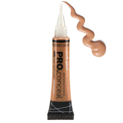 Fini naturel avec le correcteur Toffee L.A. Girl, pour un teint homogène.