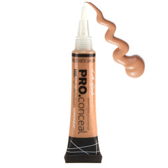 L.A. Girl HD Pro Conceal Warm Honey texture close-up shows creamy, crease-resistant formula.