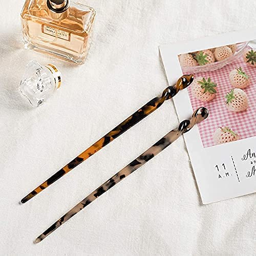 La Jolie Jasmin kit de 10 pièces pour varier les coiffures au quotidien.