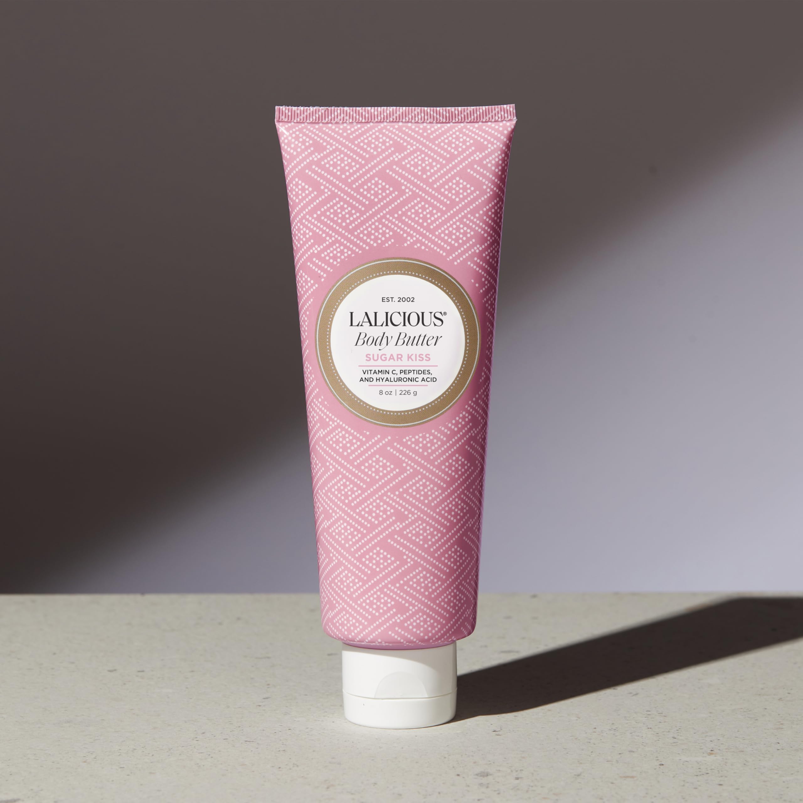 Sugar Kiss, emballage élégant prêt pour une expérience spa à domicile.