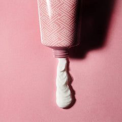 LaLicious Sugar Kiss, extraits de concombre et abricot nourrissants.