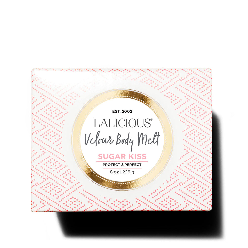 LaLicious Sugar Kiss Velour Body Melt s applique en douceur sur la peau pour hydratation légère.