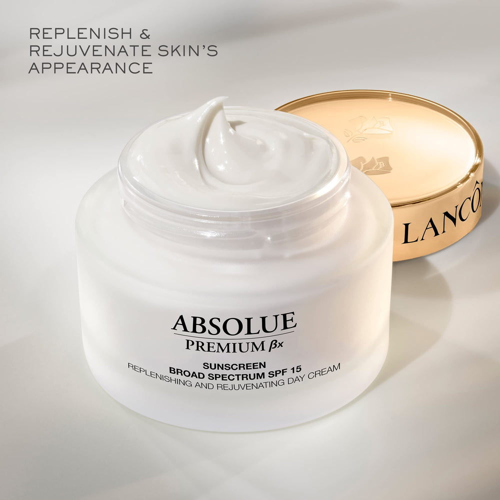 Lancôme Absolue Premium BX Day Cream SPF15 – peau visiblement nourrie après utilisation.