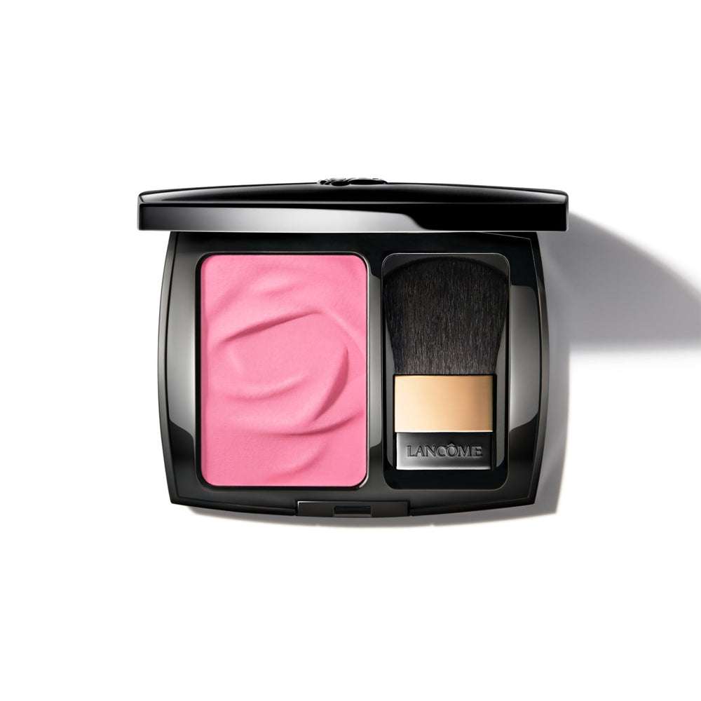 Lancôme Blush Subtil avec pinceau intégré pour une application facile et précise.